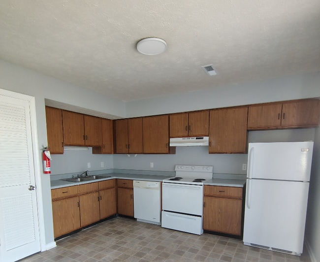 Building Photo - 7 Duiguid Dr