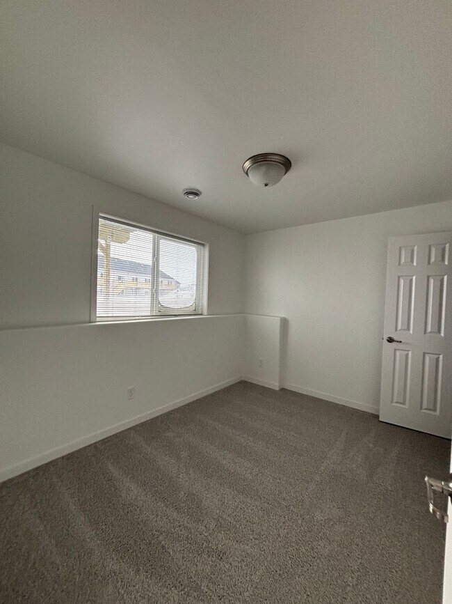 Foto del edificio - 3 Bed 3 Bath Townhome