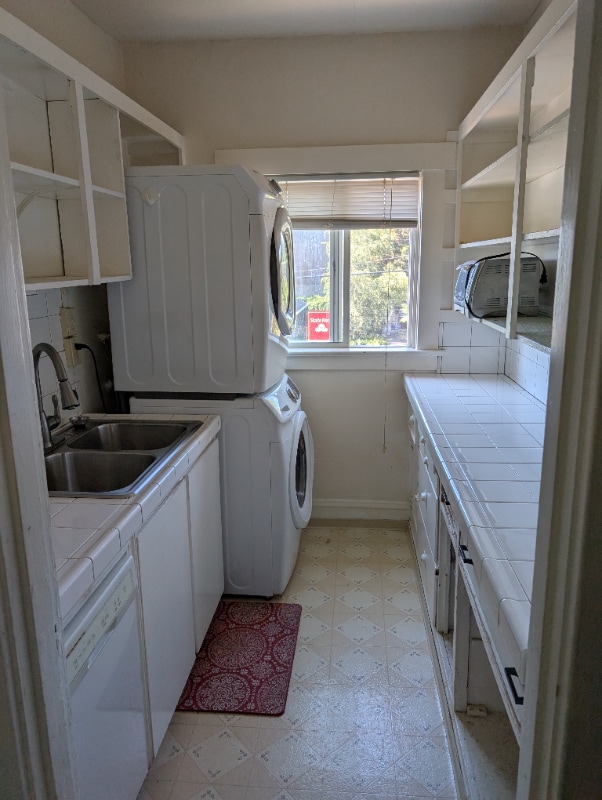 Photo - 1717 SE Clatsop St Apartment