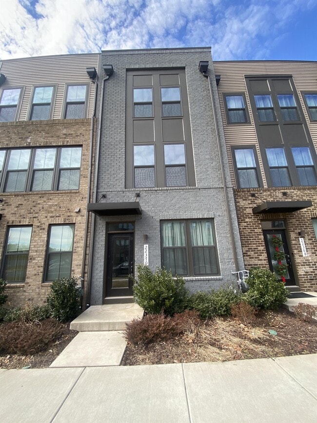 Building Photo - 22370 Lucas Terrace