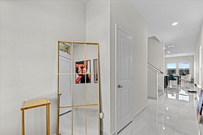 Foto del edificio - 1506 Callaway Dr