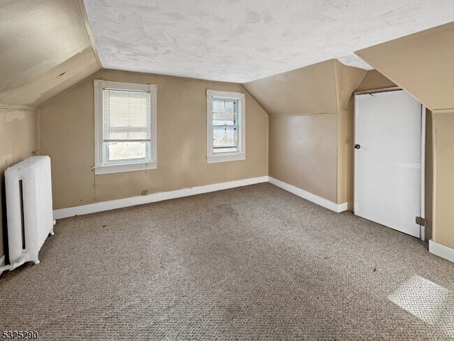 Foto del edificio - 62 Summit Ave