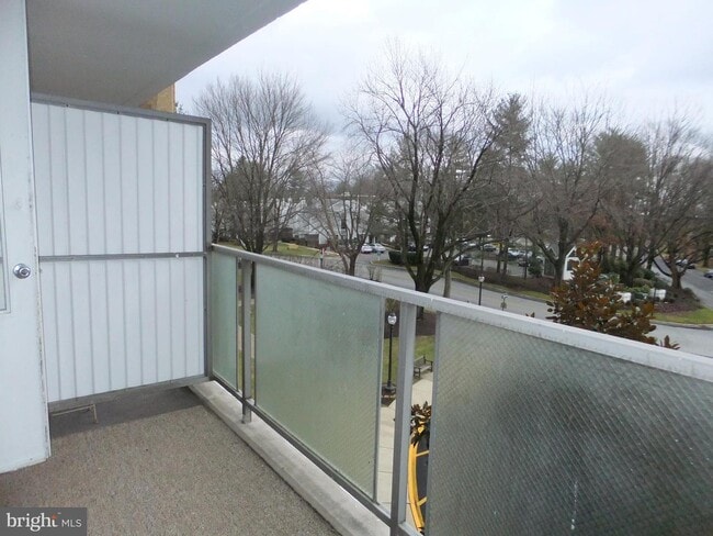 Foto del edificio - 1600 Hagys Ford Rd