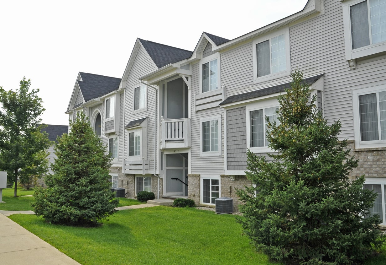 LakePointe Apartments Apartments in Batavia, OH