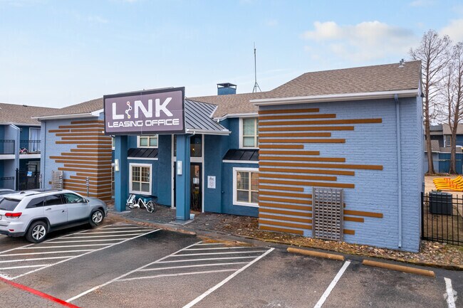 Foto del edificio - The Link