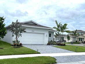Building Photo - 13419 Noble Dr