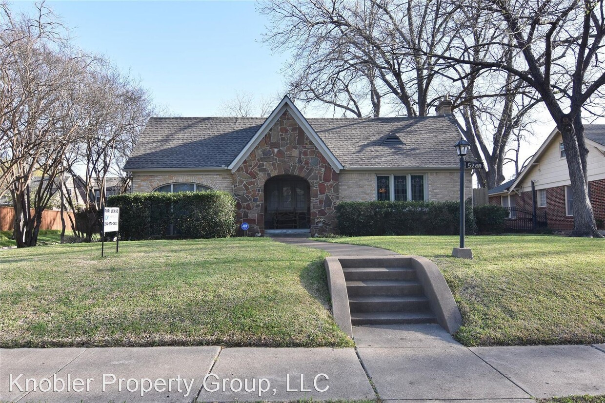 Primary Photo - 2 br, 2 bath House - 5248 Merrimac Avenue