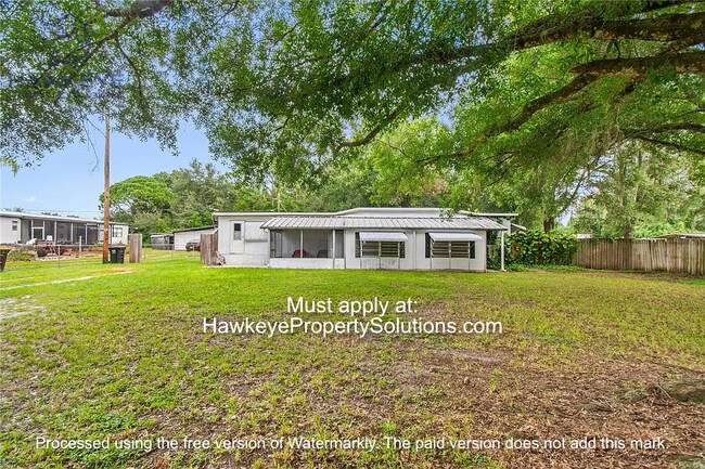 Foto del edificio - 2412 Summer Hollow Dr