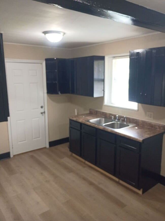 Photo - 4 Success Realty is now offering this newl... House