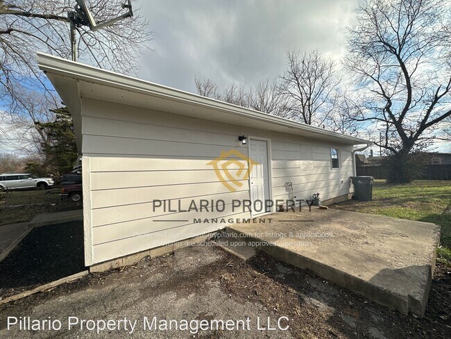Building Photo - 3 br, 1 bath House - 3523 Apple St.