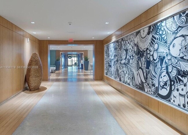 Building Photo - 900 Biscayne Blvd