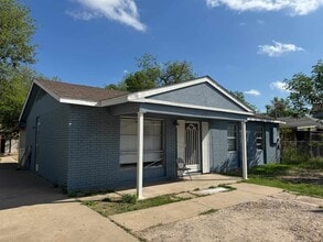 Building Photo - 314 Farragut St