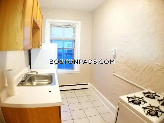 Foto del edificio - 167 North Common St.