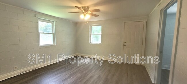 Foto del edificio - 2716 Ingram Rd
