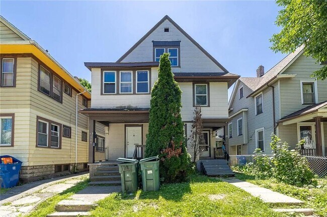 Foto del edificio - 311 Frost Ave