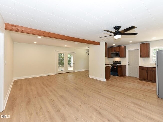 Foto del edificio - 3809 Boddie Dr