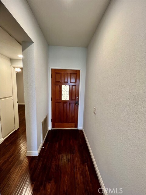 Foto del edificio - 4512 Workman Mill Rd