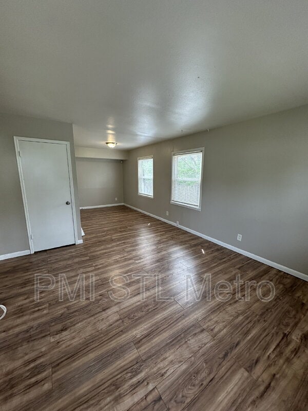 Building Photo - 452 Midlothian Rd