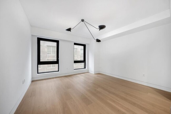 Building Photo - 1 bedroom in New York NY 10002