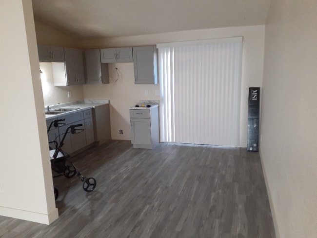 Photo - 3646 N 67th Ave Townhome