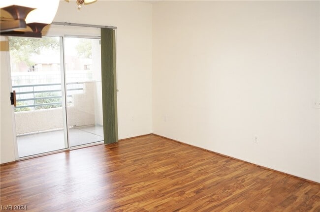 Building Photo - 5415 W Harmon Ave