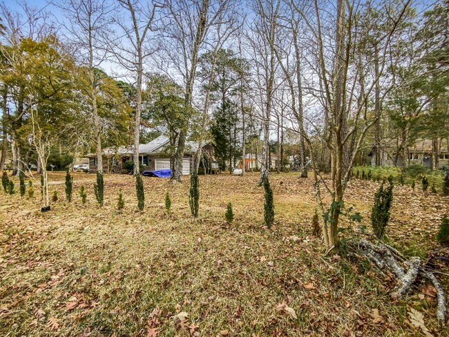 Building Photo - 620 Windward Dr