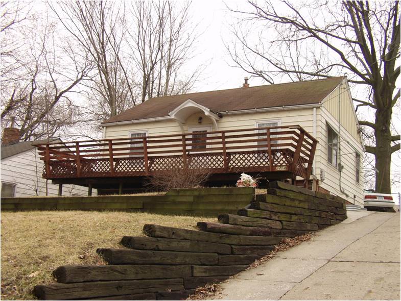 2404 Payne Rd, Des Moines, IA 50310 House Rental in Des Moines, IA