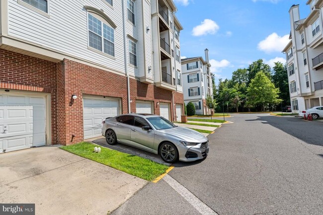 Foto del edificio - 11575 Cavalier Landing Ct