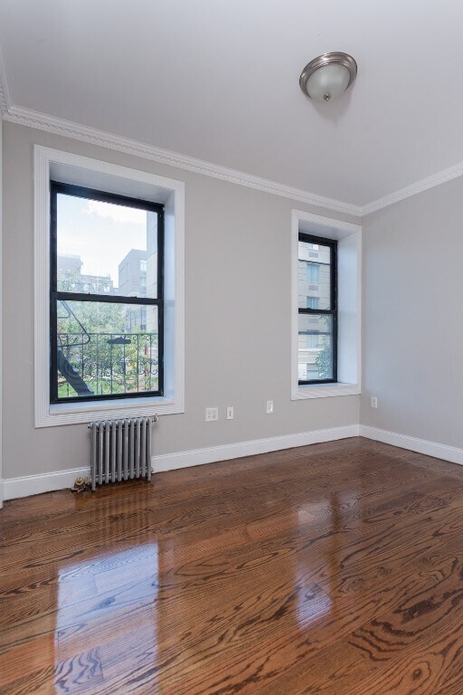 Foto del edificio - 326 E 100th St