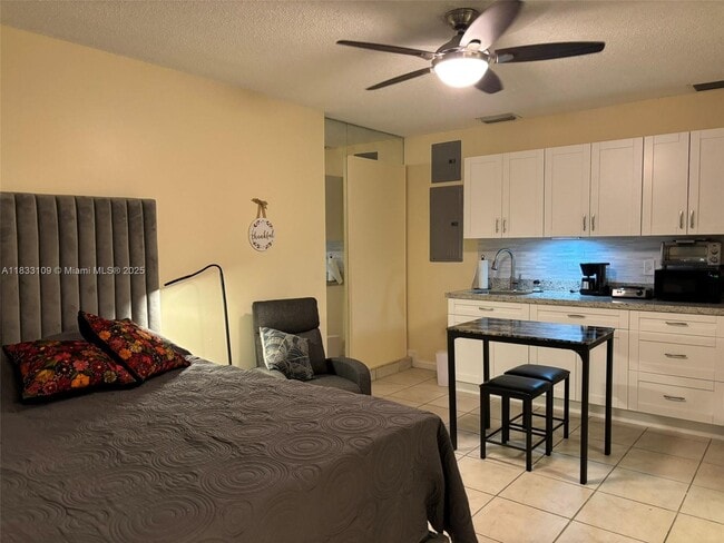 Foto del edificio - 15059 SW 96th Terrace