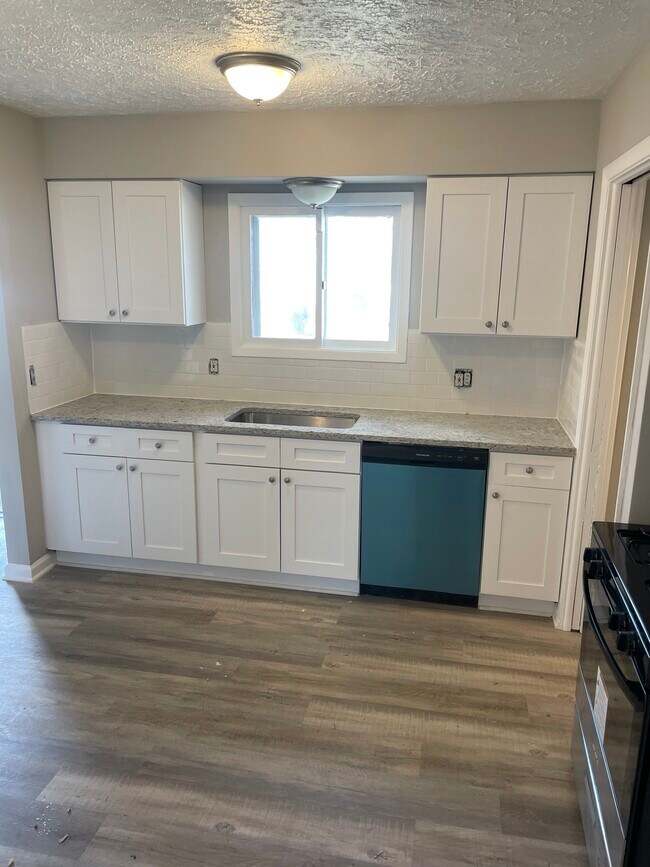 5976 Lehman Dr, Bedford, OH 44146 House Rental in Bedford, OH