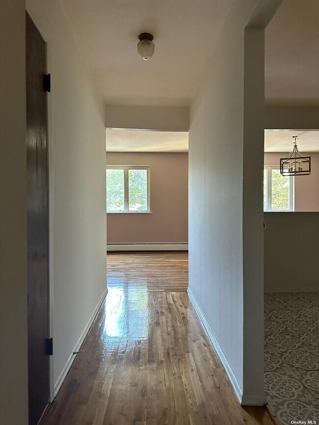 Foto del edificio - 22-44-44 78th St