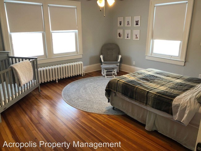 Foto del edificio - 6 br, 4 bath House - 209 N Orchard Rd