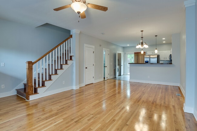 Building Photo - 545 Swiss Ave