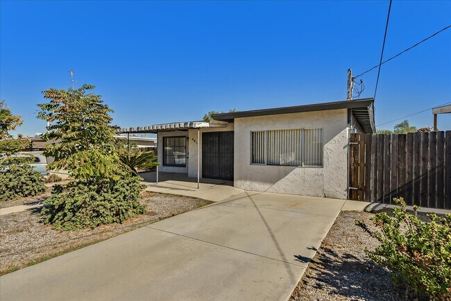Building Photo - 3811 Boren St
