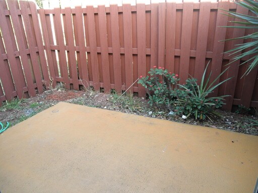 Building Photo - 301 Cypress Way W