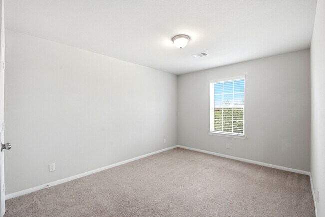 Building Photo - 16203 Centennial Light Dr
