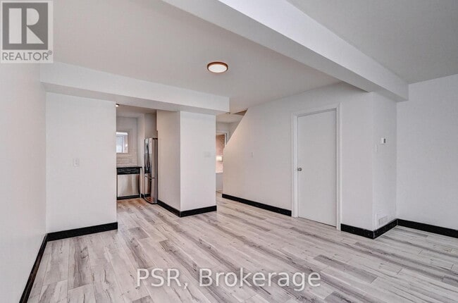 Building Photo - 532 Sunnydale Pl