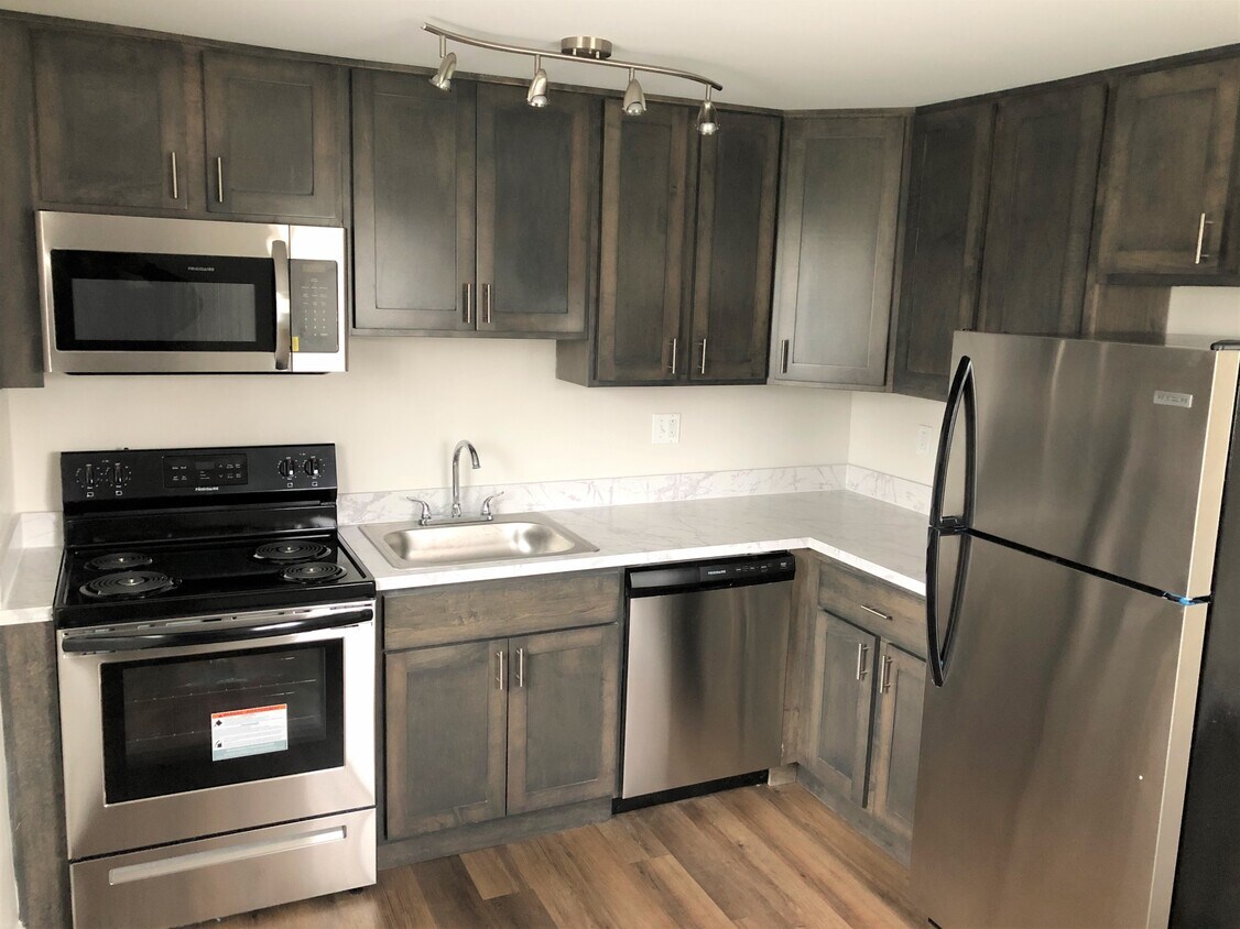 Rolling Green Apartments East Norriton, PA