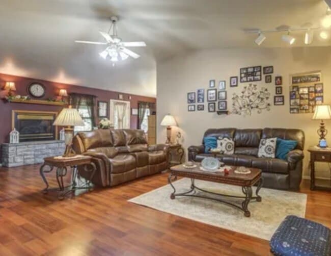 Foto del edificio - 313 N Mogollon Trl