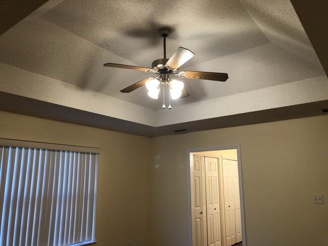 Tray ceiling in main bedroom - 2181 Bellemeade Cir