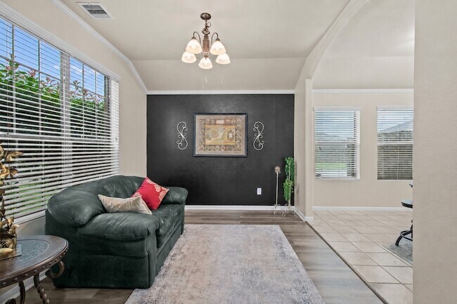 Building Photo - 301 Turquoise Trade Dr