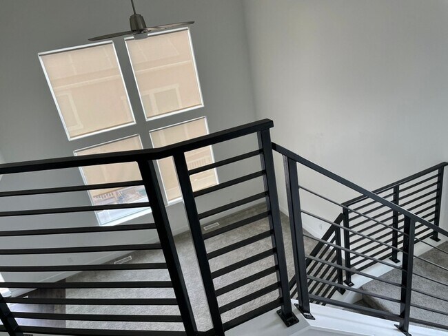 Foto del edificio - 98 N Stone Gate Dr
