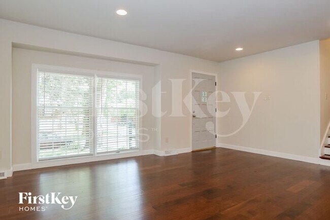 Foto del edificio - 1219 NE 80th Terrace