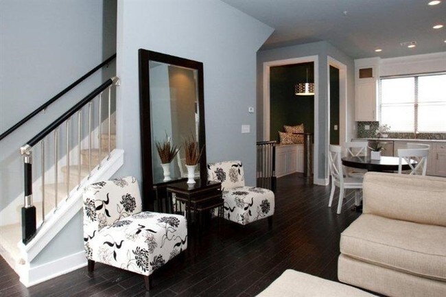 Interior Photo - Bolivar Ct Townhome/Condos