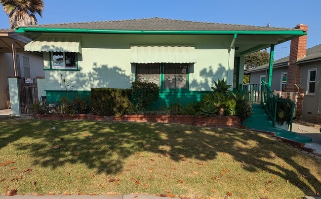 Front House - 8124 Gonzaga Ave