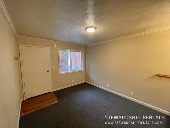 Building Photo - 1827 Harris St