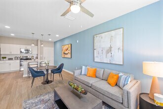 1BR,1BA - 685SF - Aspire Vero Beach