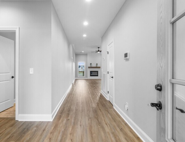 Building Photo - 814 Willowicke Dr
