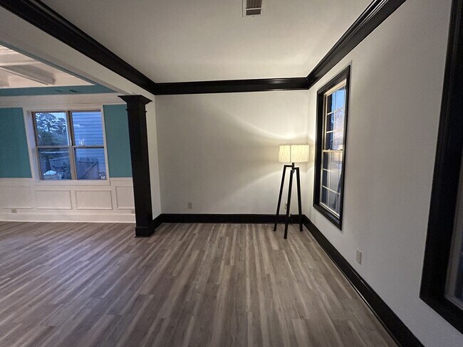 Foto del edificio - 7793 Old Thyme Rd